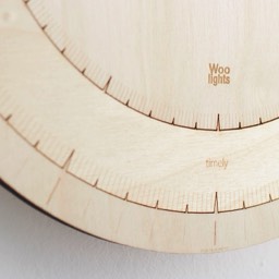 Drewniana tarcza zegara