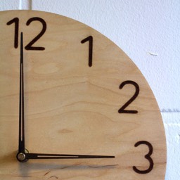 Nowoczesny zegar ścienny duże arabskie cyfry drewniane wskazówki